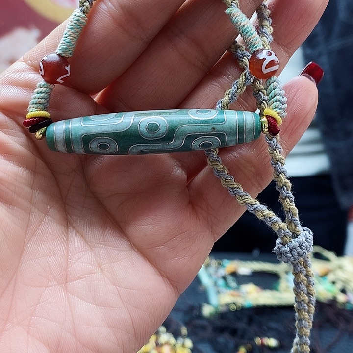 玛瑙/玉髓颈饰合金