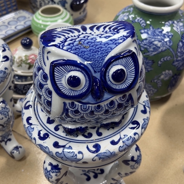 瓷片微瑕陶罐。。。。。。。。。。。。。