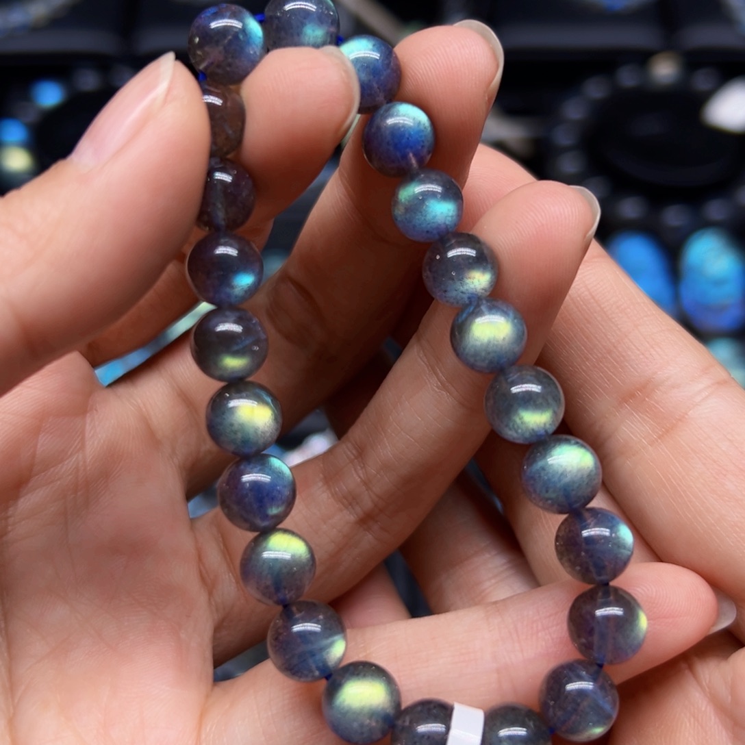 未镶嵌手链长石8.2左右