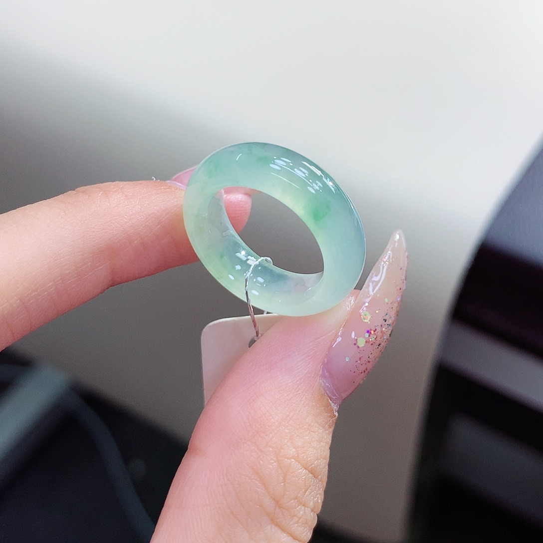 未镶嵌戒指翡翠6.7号