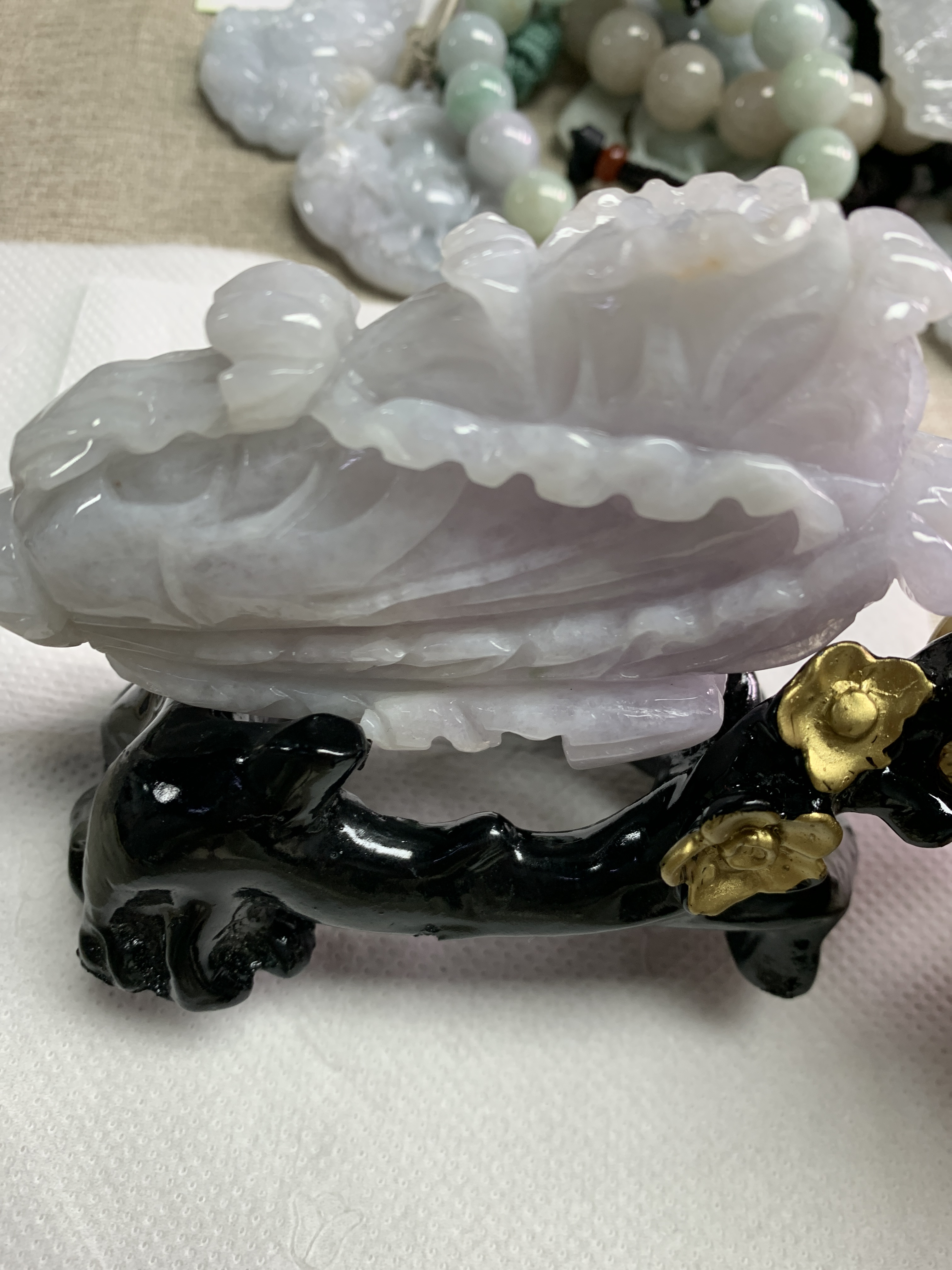 玉如军意翡翠珠宝