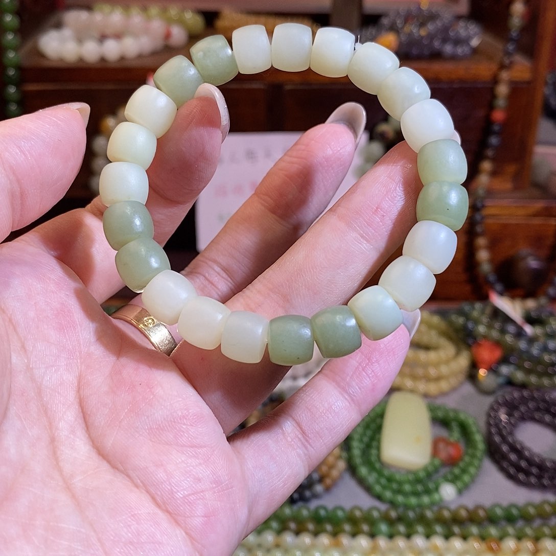 手链未镶嵌和田玉