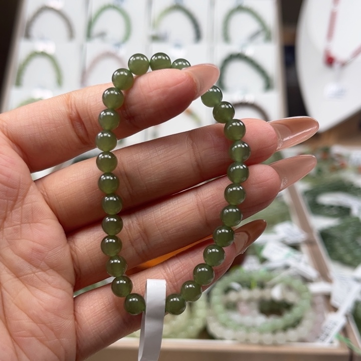 悠***在手串未镶嵌和田玉