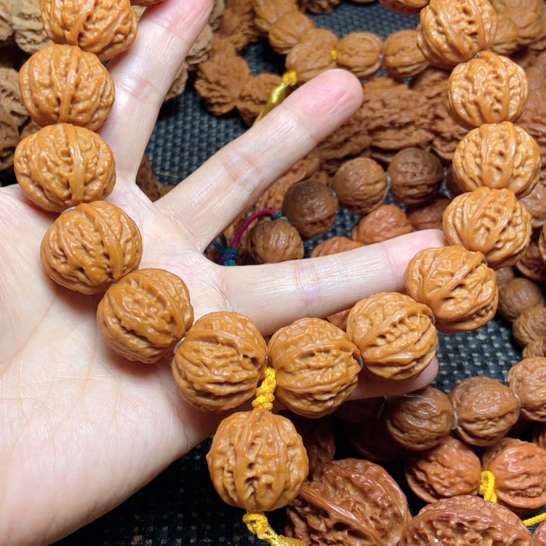 管***家文玩核桃手串八棱手持
