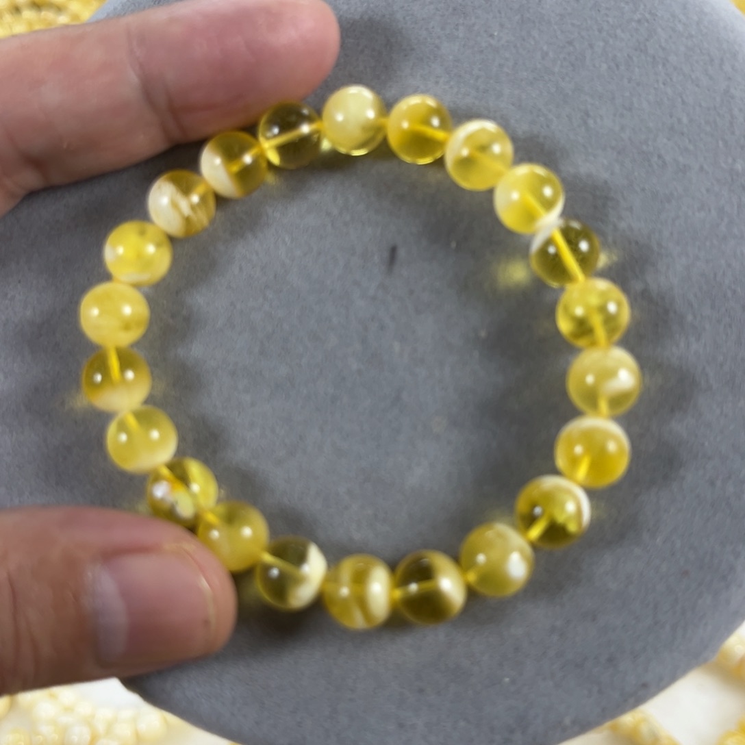 蜜蜡手串未镶嵌纯天然俄料金瓷白