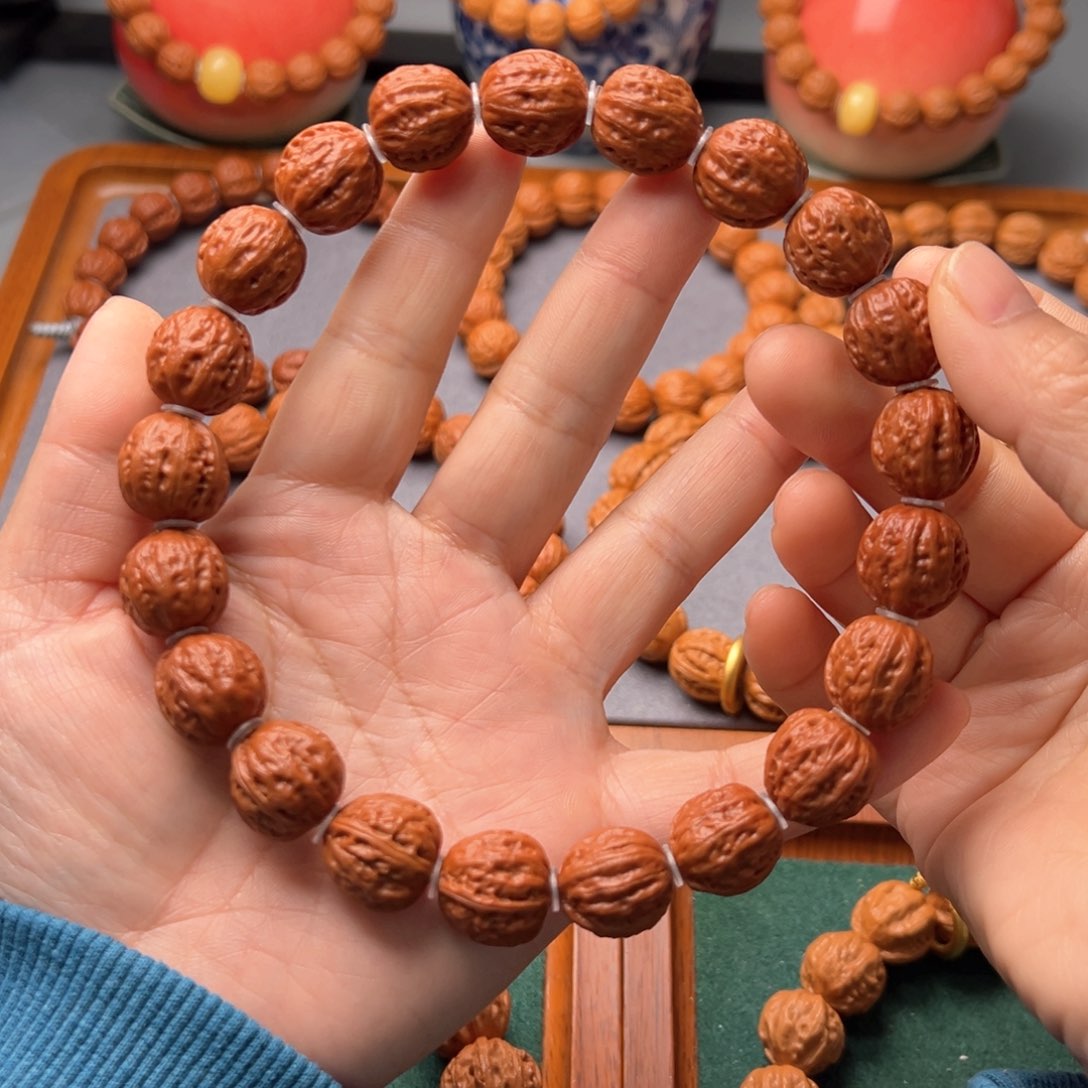 文玩核桃吊坠野生小核桃