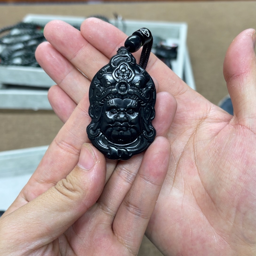 和田玉（糖玉）未镶嵌挂件