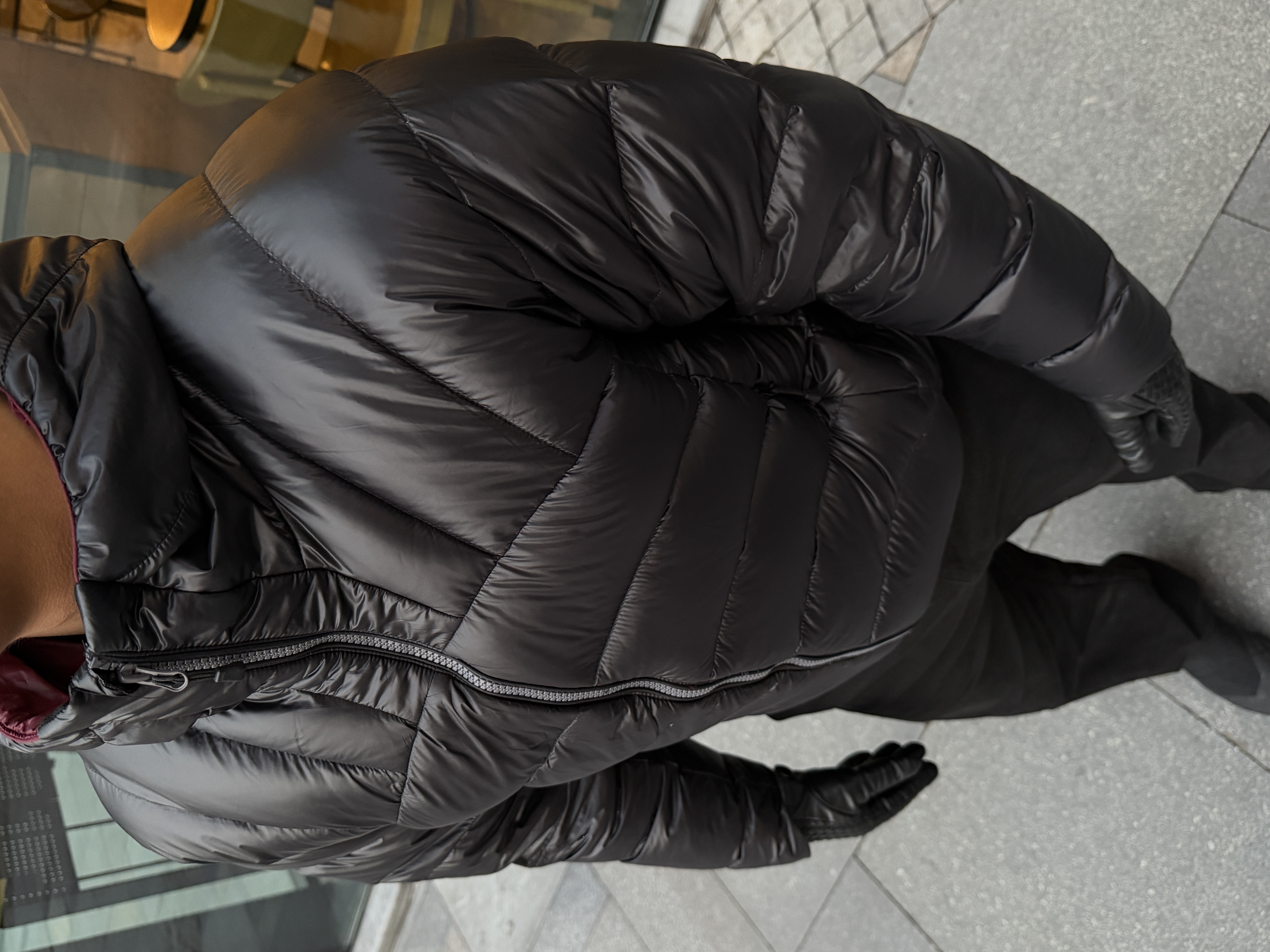 新款冬季石墨烯热反射男士户外加厚防风防水连帽排骨羽绒服轻薄