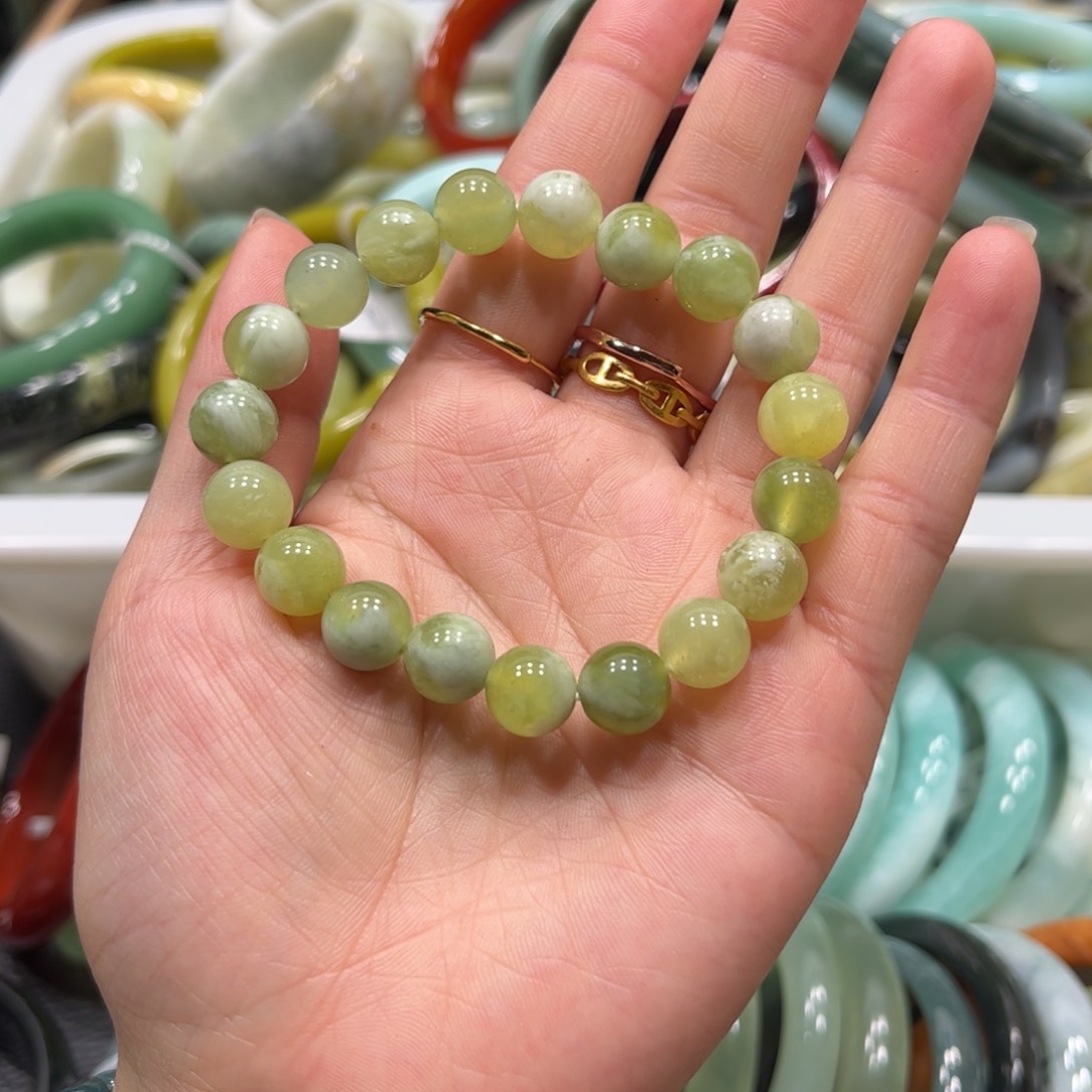 蛇纹石玉手链未镶嵌