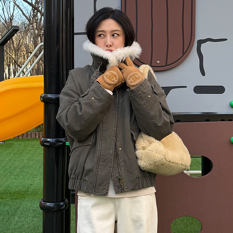 TRACYCHU军绿色羊皮毛领派克鹅绒服短款时尚百搭保暖洋气冬季新款