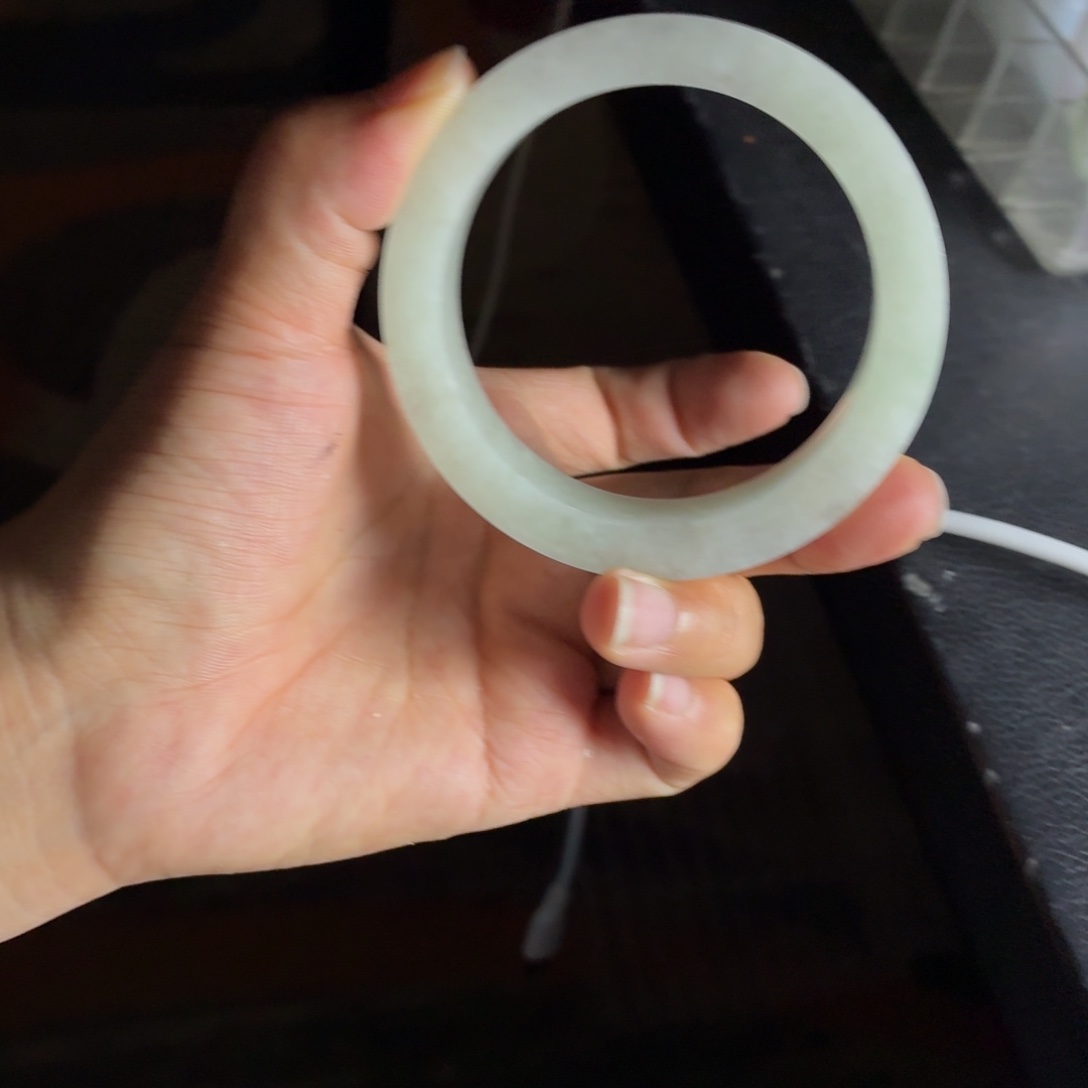 张***娘定制翡翠未镶嵌缅A翡翠多样性发一