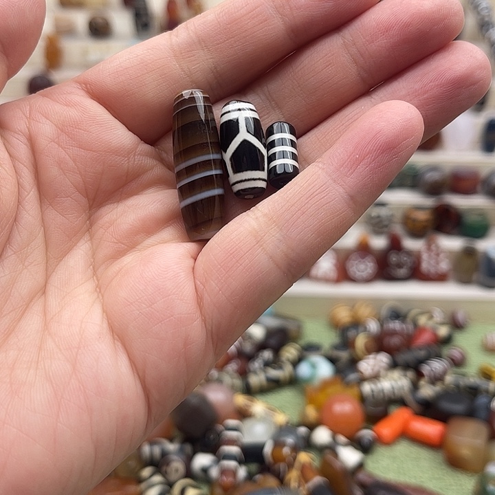 未镶嵌颈饰玛瑙/玉髓