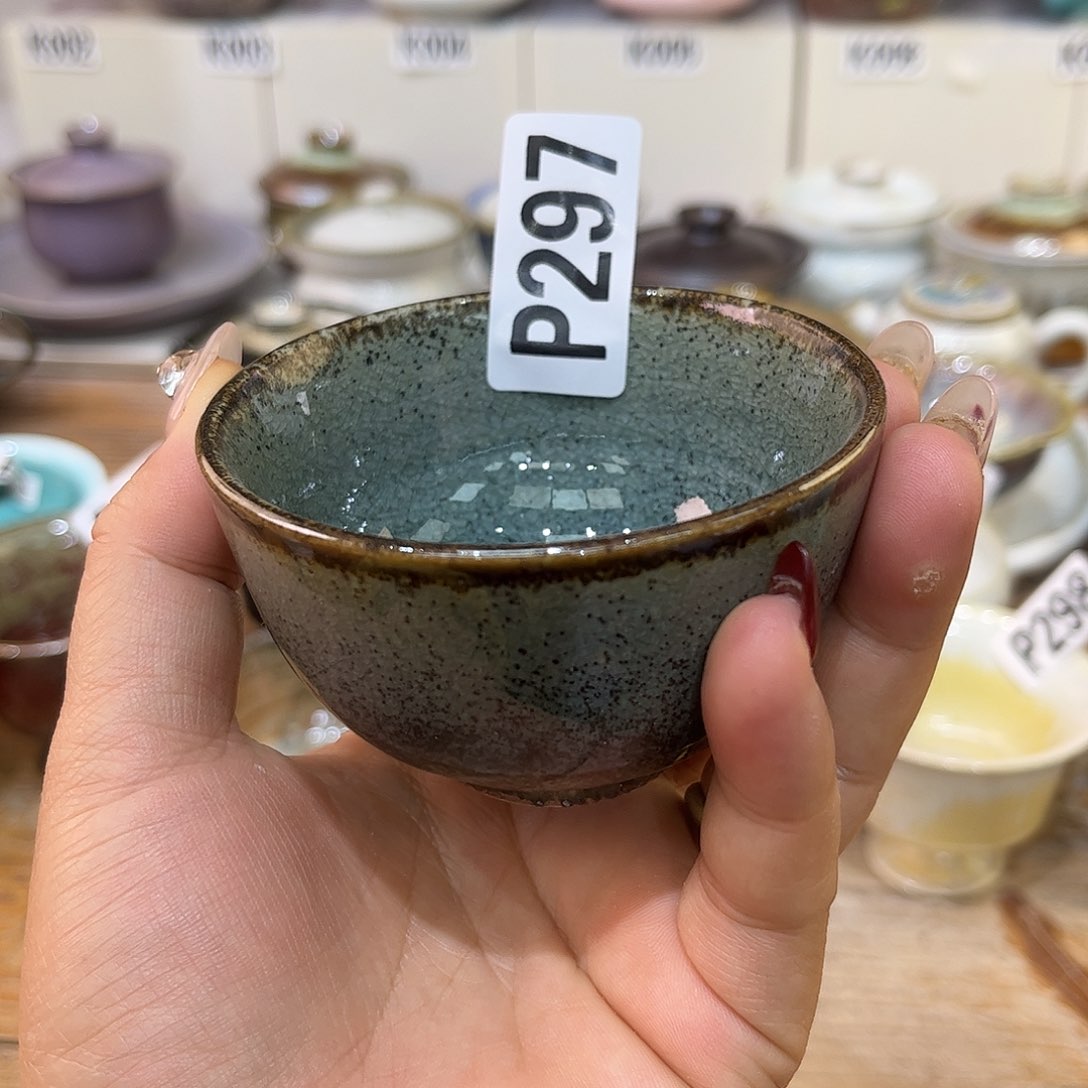 白泥茶杯陶瓷艺术