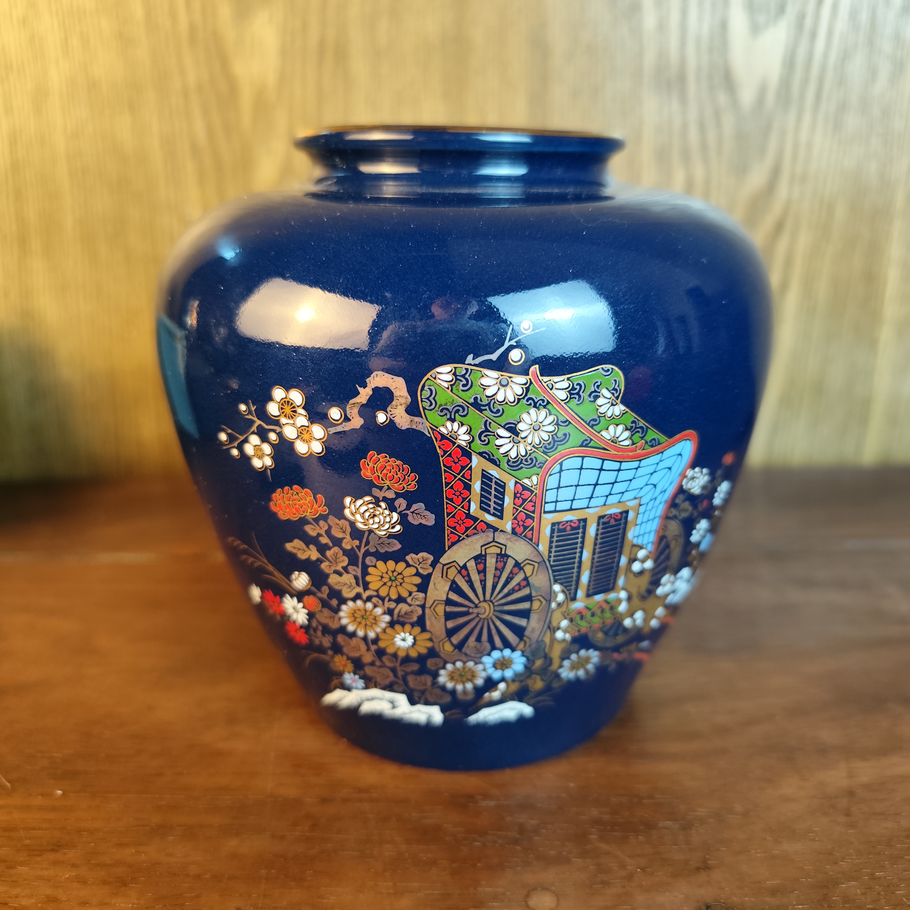 蓝釉花卉纹瓷器花瓶摆件装饰品