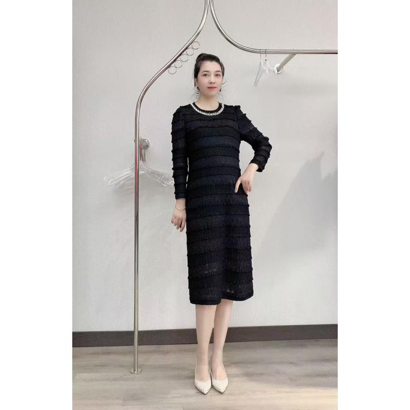 【Y3416】春秋女装新款连衣裙女时尚百搭钉珠领修身显瘦