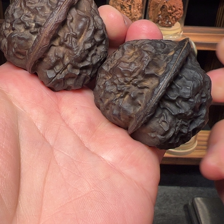 文玩核桃把件玄武48mm