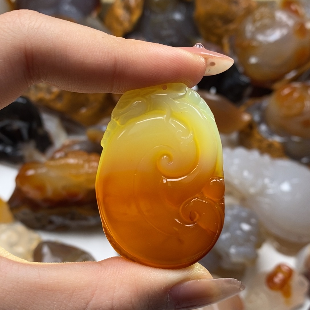 玛瑙/玉髓未镶嵌颈饰