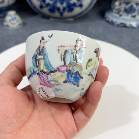 世***堂一个五彩人物故事主人杯