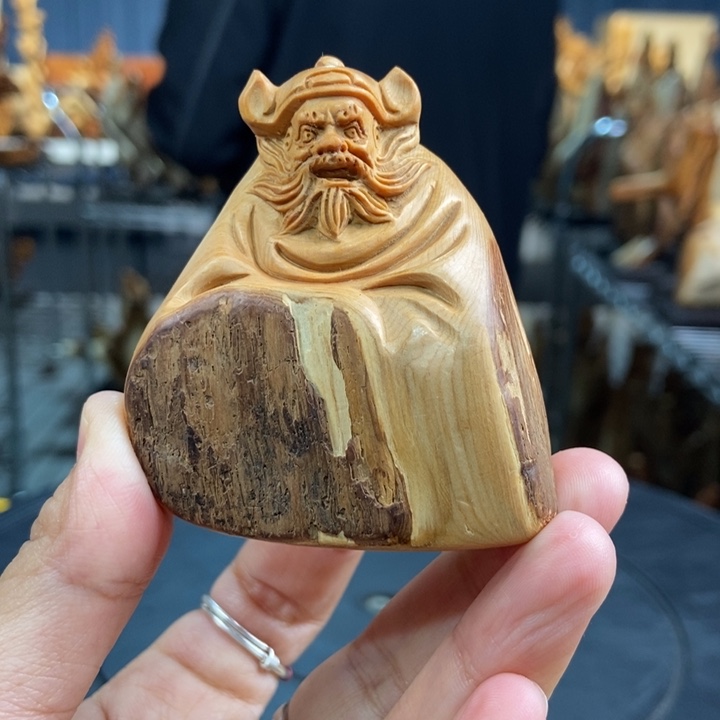 柏木（崖柏）手把件