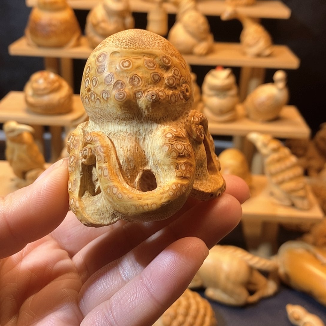 竹竹根雕章鱼手把件