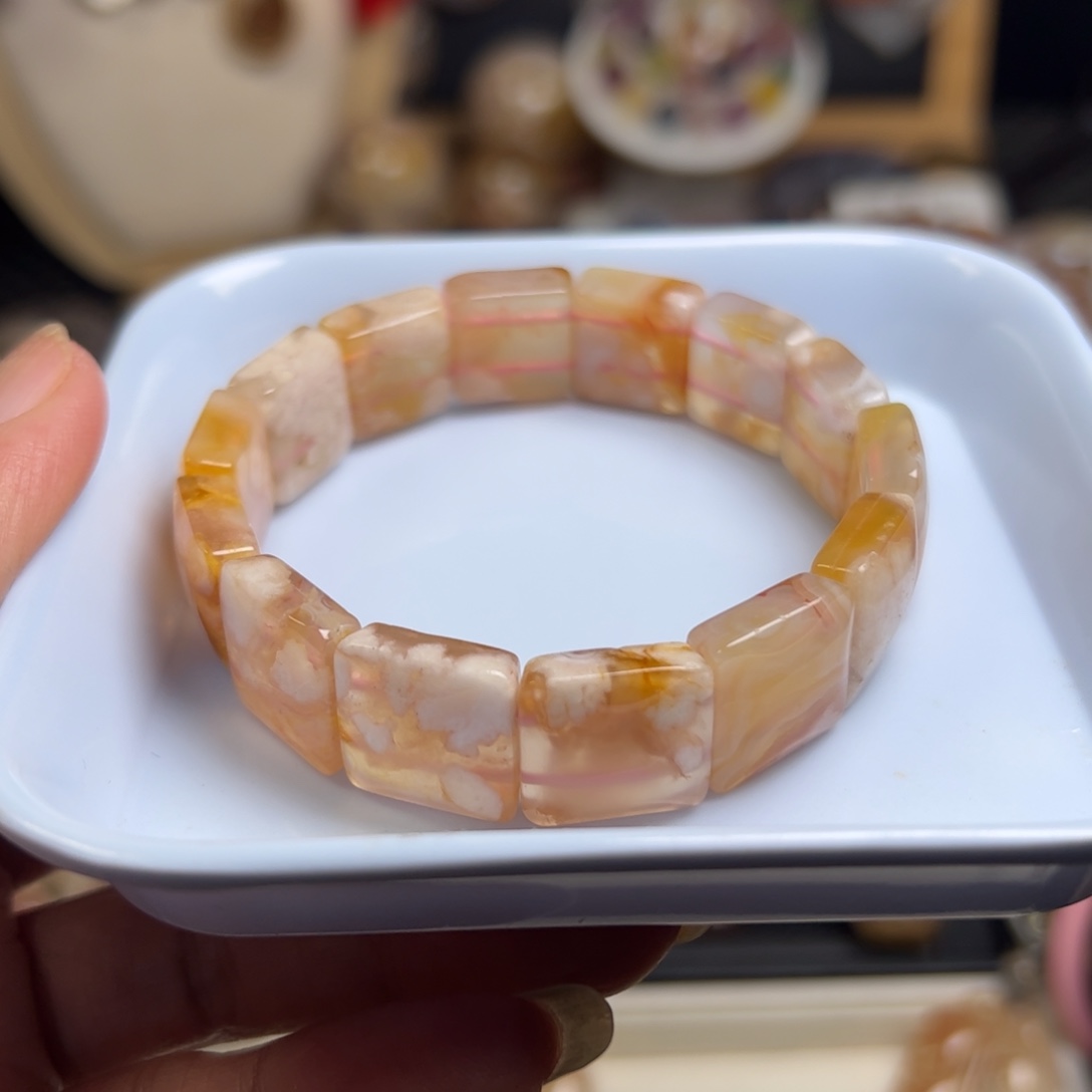 未镶嵌玛瑙/玉髓珠宝半成品