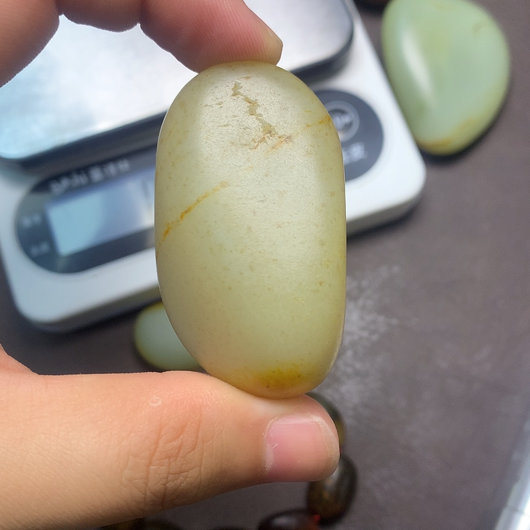 和田玉（糖玉）未镶嵌挂件