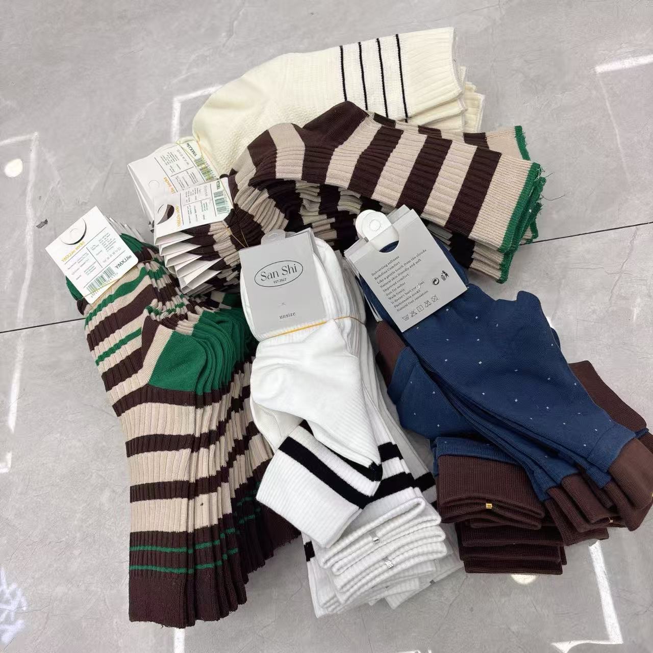 条纹田园风休闲风镂空中筒中筒袜复古港风公主风