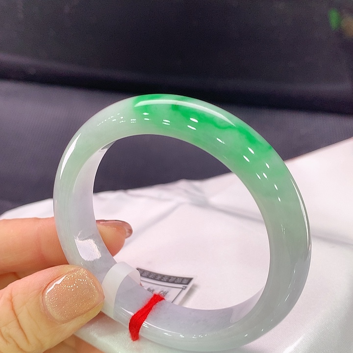 翡翠手镯未镶嵌正圈53-54