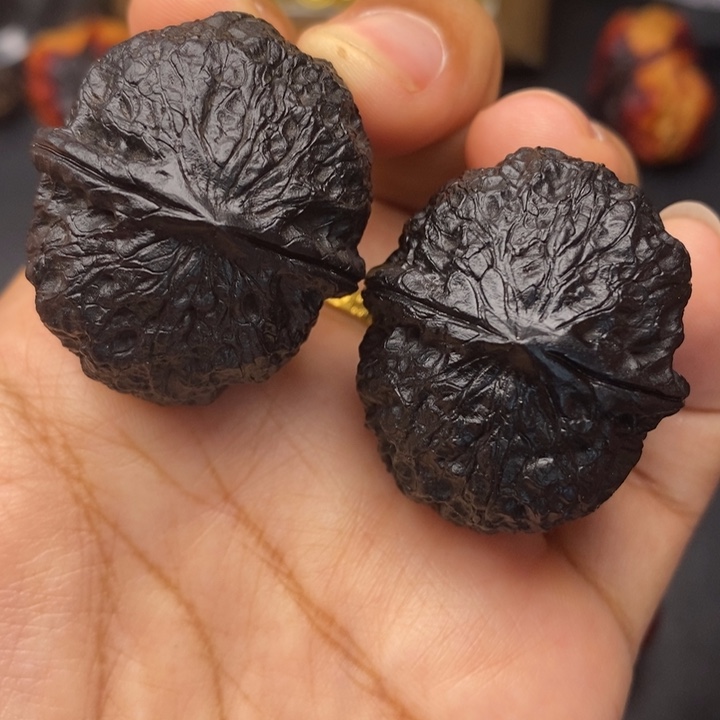 把件文玩核桃37尺蛇皮元宝