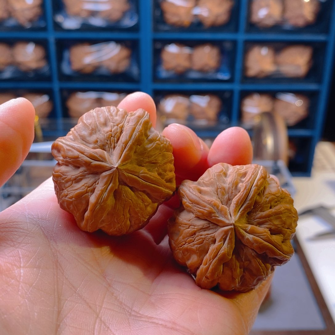 精品核桃41元宝四棱