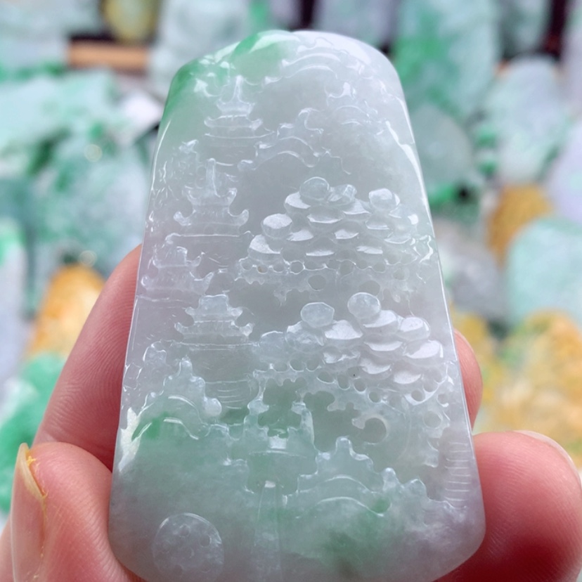 【闪购商品】翡翠吊坠(不含链)未镶嵌