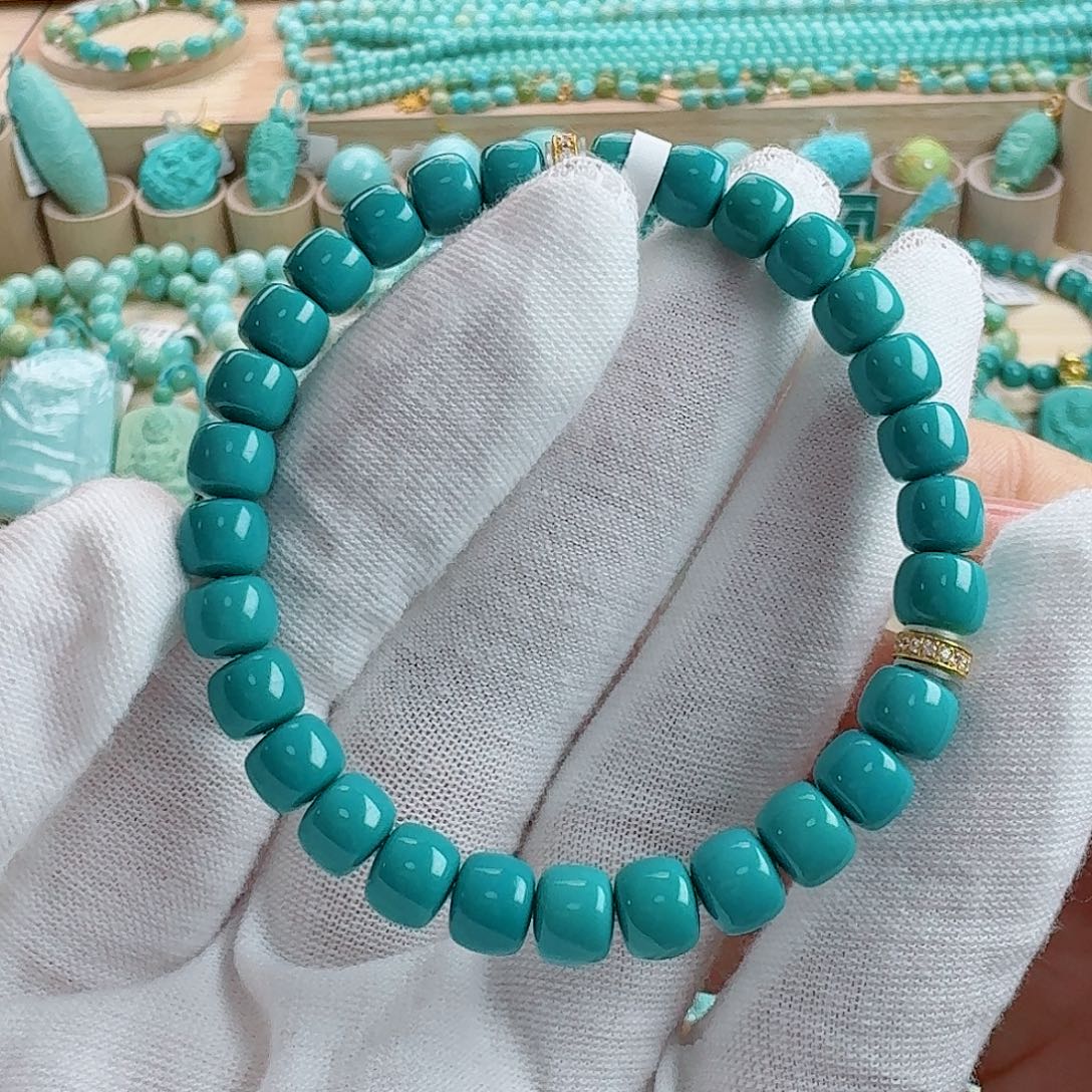 绿松石未镶嵌珠宝奇石（泡油）