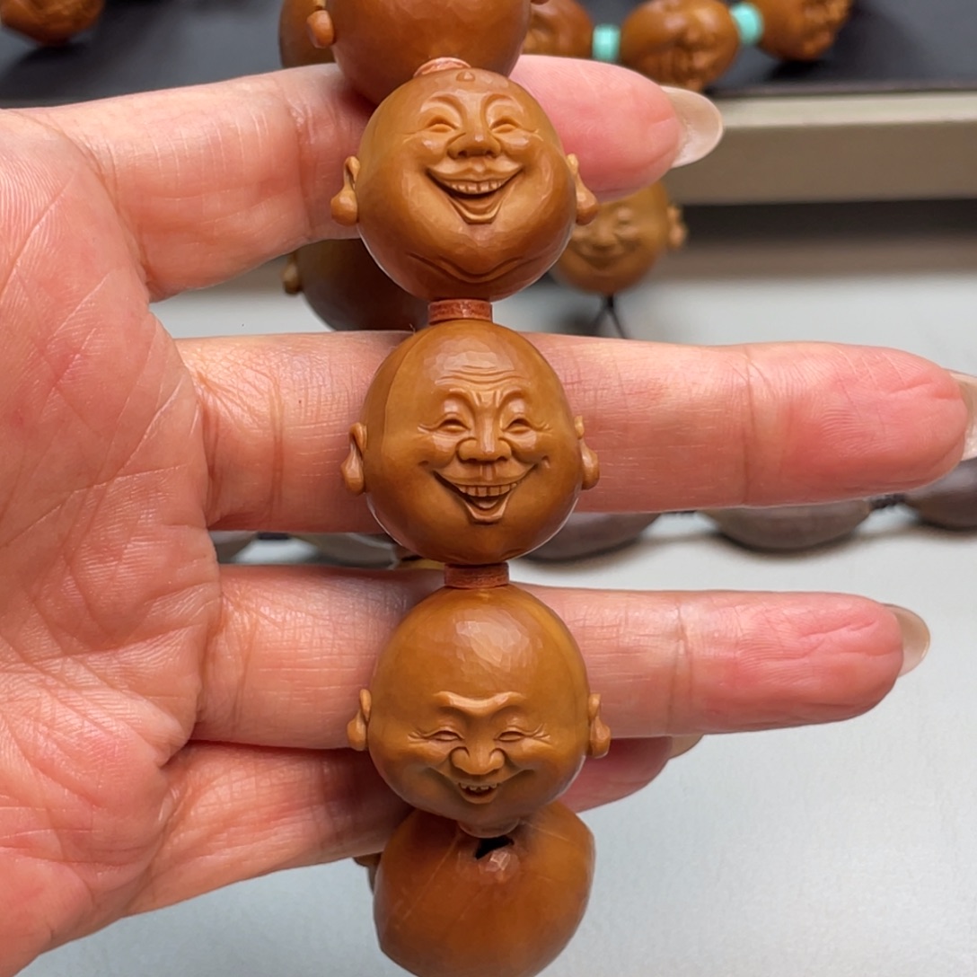吊坠橄榄核周老师笑佛