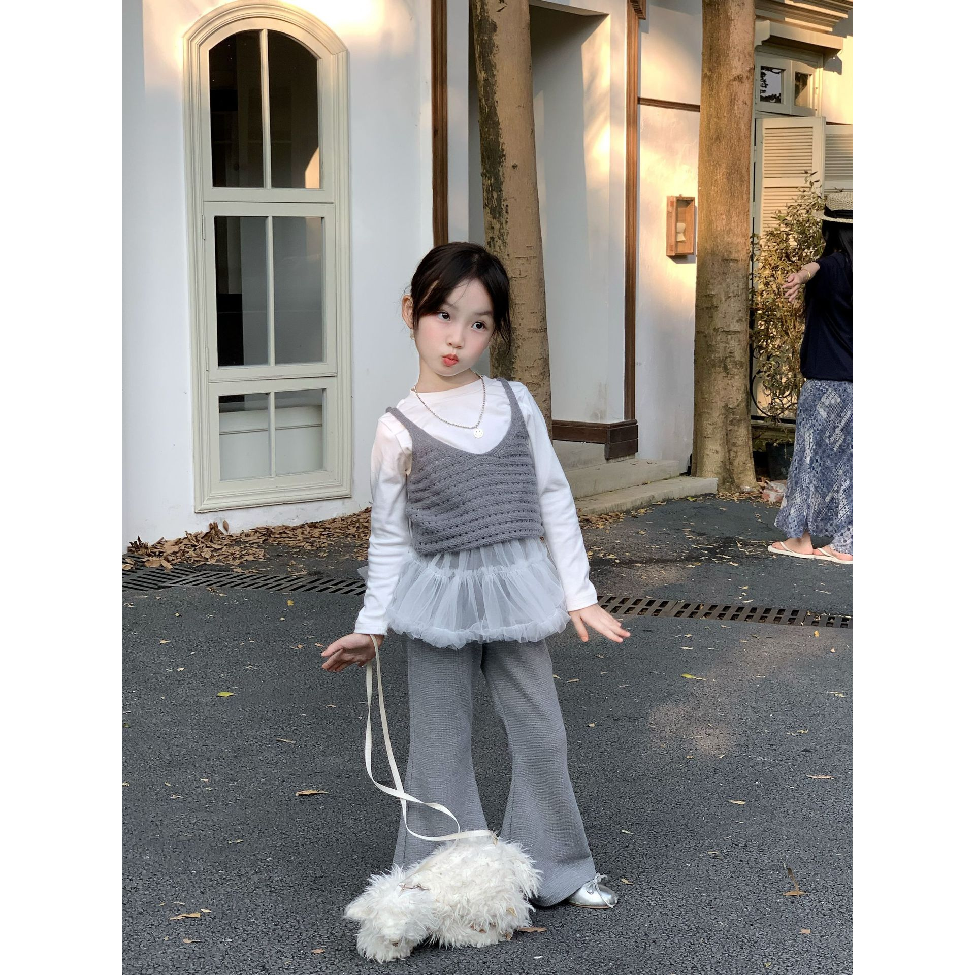 Bmy2025at 女童秋季新款针织背心儿童喇叭裤拼纱打底衫套装