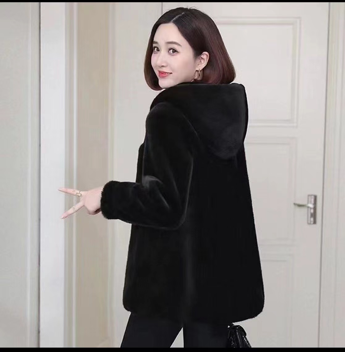 （金标正品70长帽款）秋冬新款加厚欧貂绒皮毛一体外套