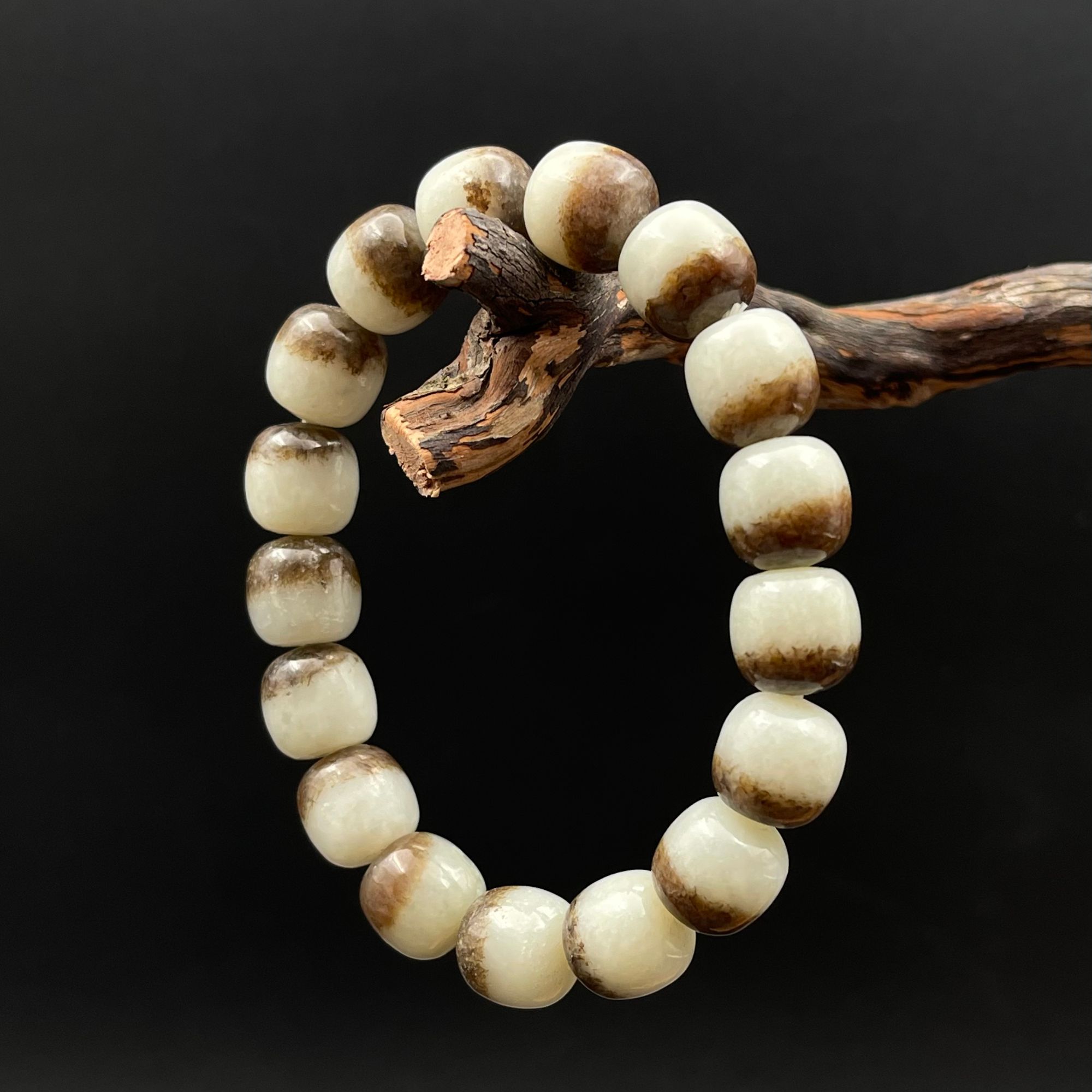 LOT.9和田且末聚宝盆/588982