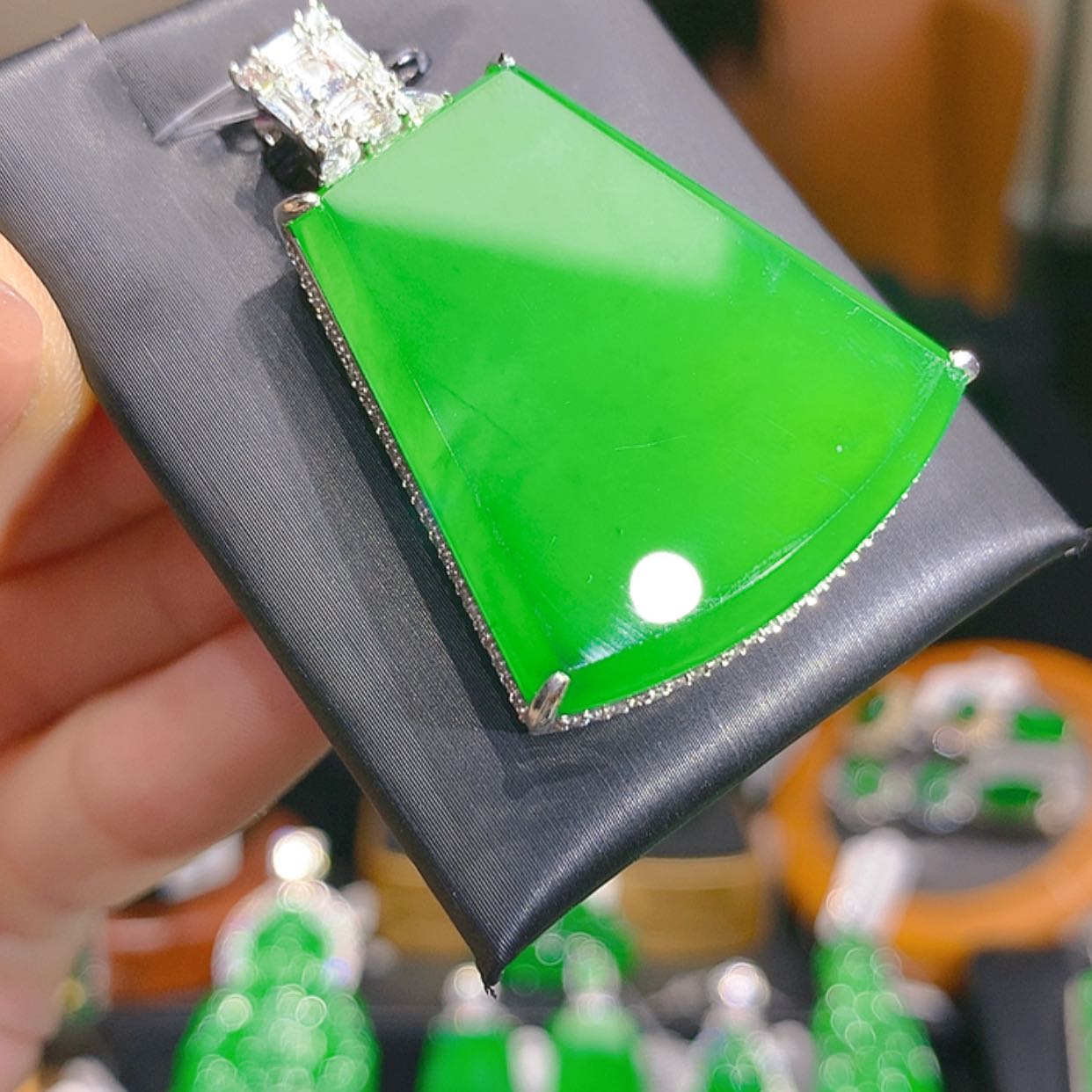 【闪购商品】翡翠银S925镶嵌颈饰7柒姐