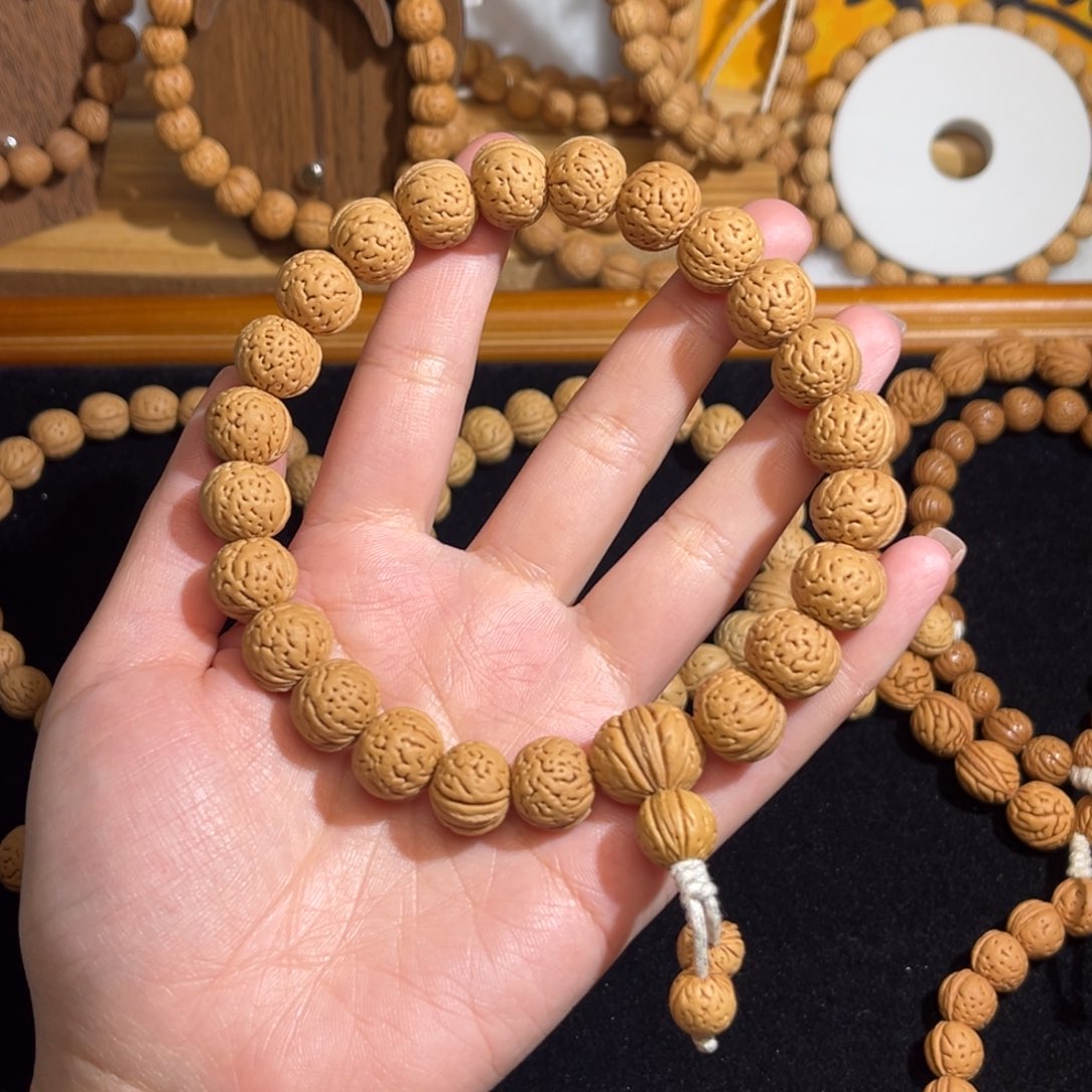 冉***)小桃核手串 13+200