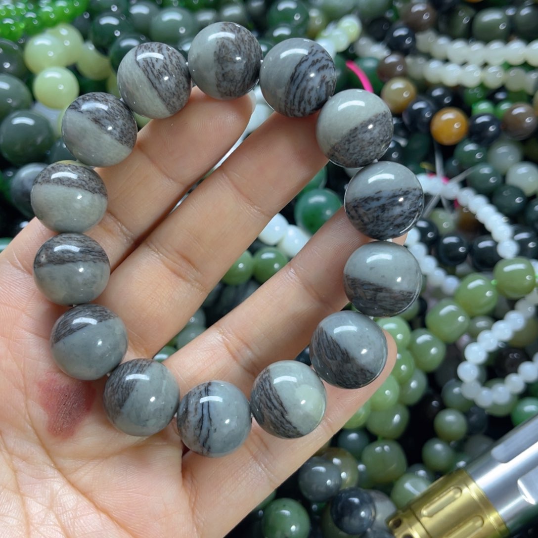 未镶嵌手链和田玉