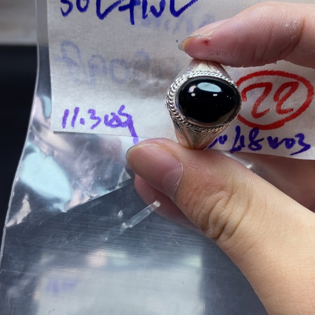 定制翡翠未镶嵌缅甸翡翠