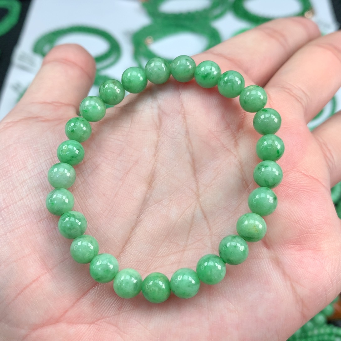 翡翠手链未镶嵌翡翠