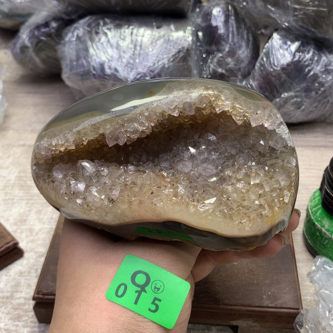 紫晶大型摆件（非配饰）未镶嵌