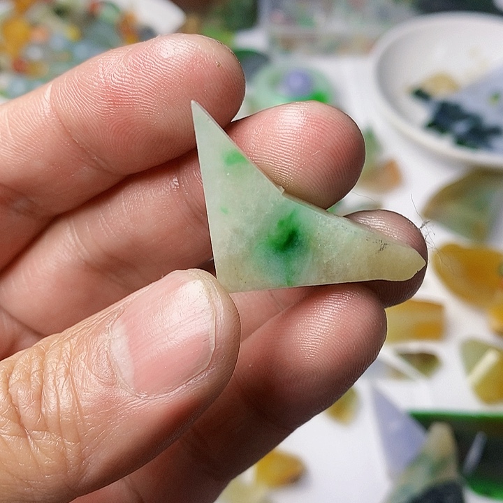 翡翠散珠天然翡翠A货