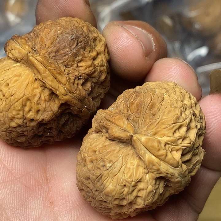 文玩核桃把件志成云铁文玩73
