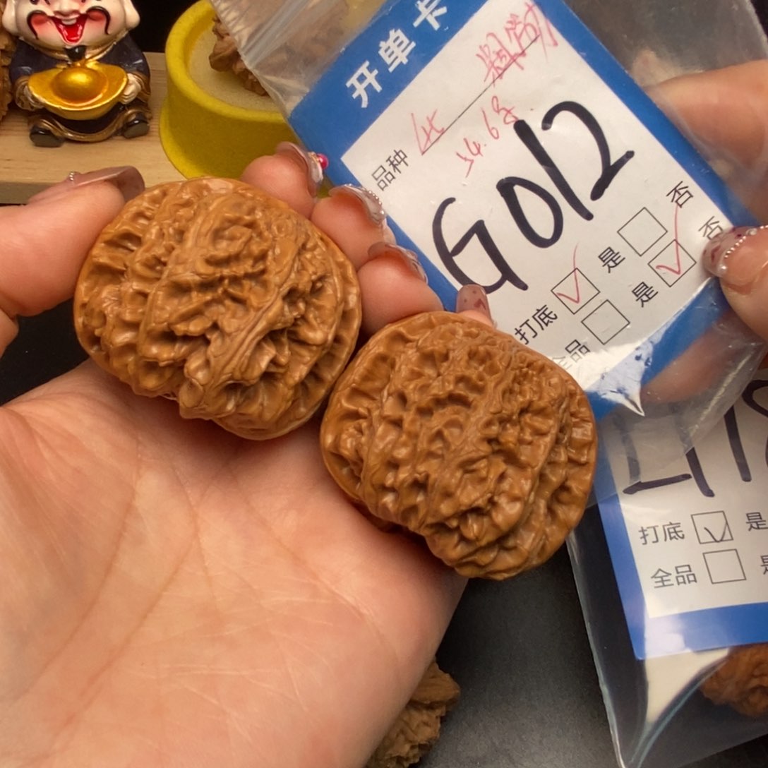 桃核吊坠核桃粗筋