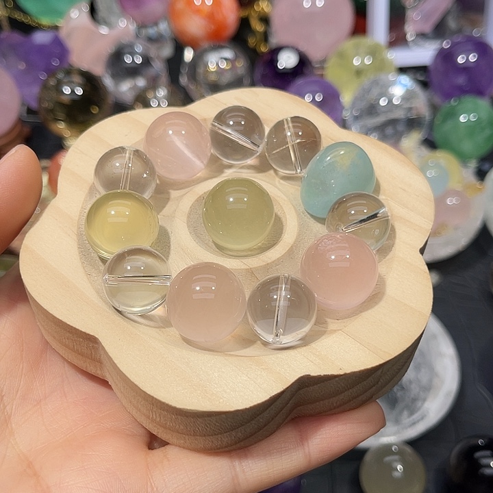 万***吉水晶珠宝半成品未镶嵌打孔不退换