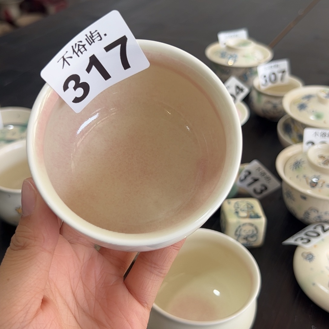 韩***呀摆件景德镇不俗屿茶器317