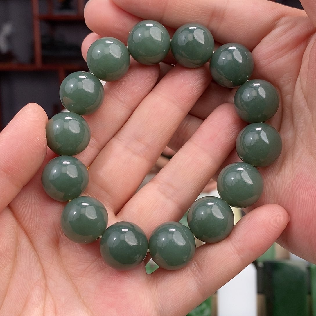 和田玉挂件未镶嵌16