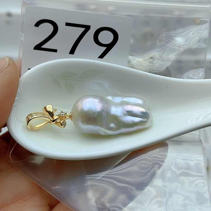 淡水珍珠颈饰银S925镶嵌