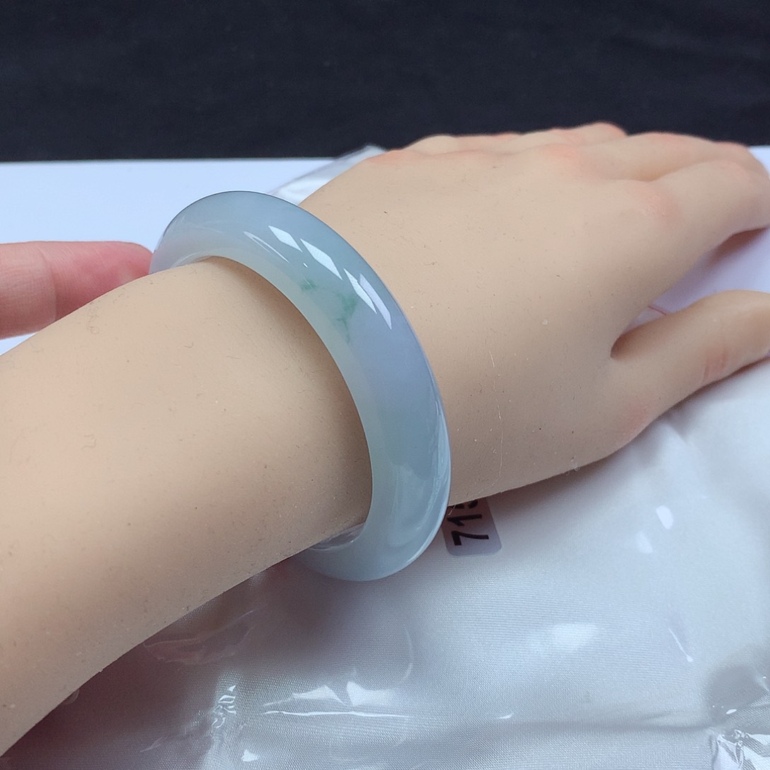 翡翠手镯未镶嵌52正圈